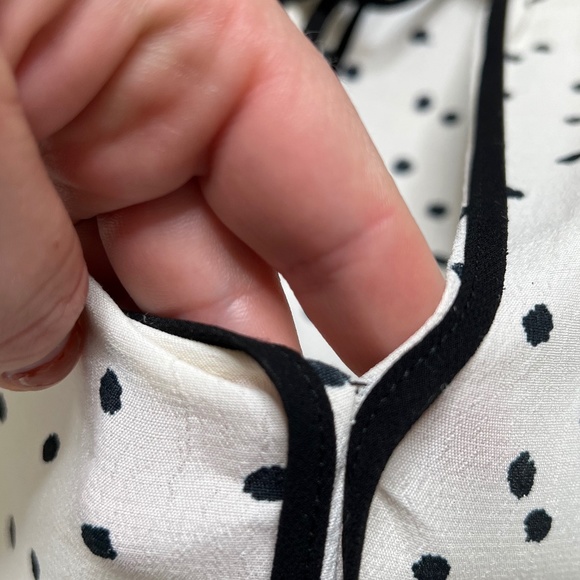 Zara Ivory Polka Dot Blouse Women's Size XS - Picture 9 of 9